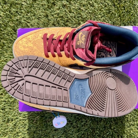 Nike SB Dunk Low Pro City of Cinema, Men's Size 12, Authenticated - Picture 11 of 12